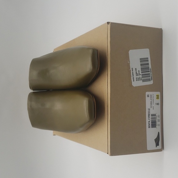 227- Vince Benita Women's Mules Genuine Leather Size 8 NWT - Picture 6 of 9